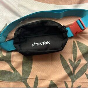 Tik Tok Unisex Fanny Pack  / Sling Bag With Adjustable Strap